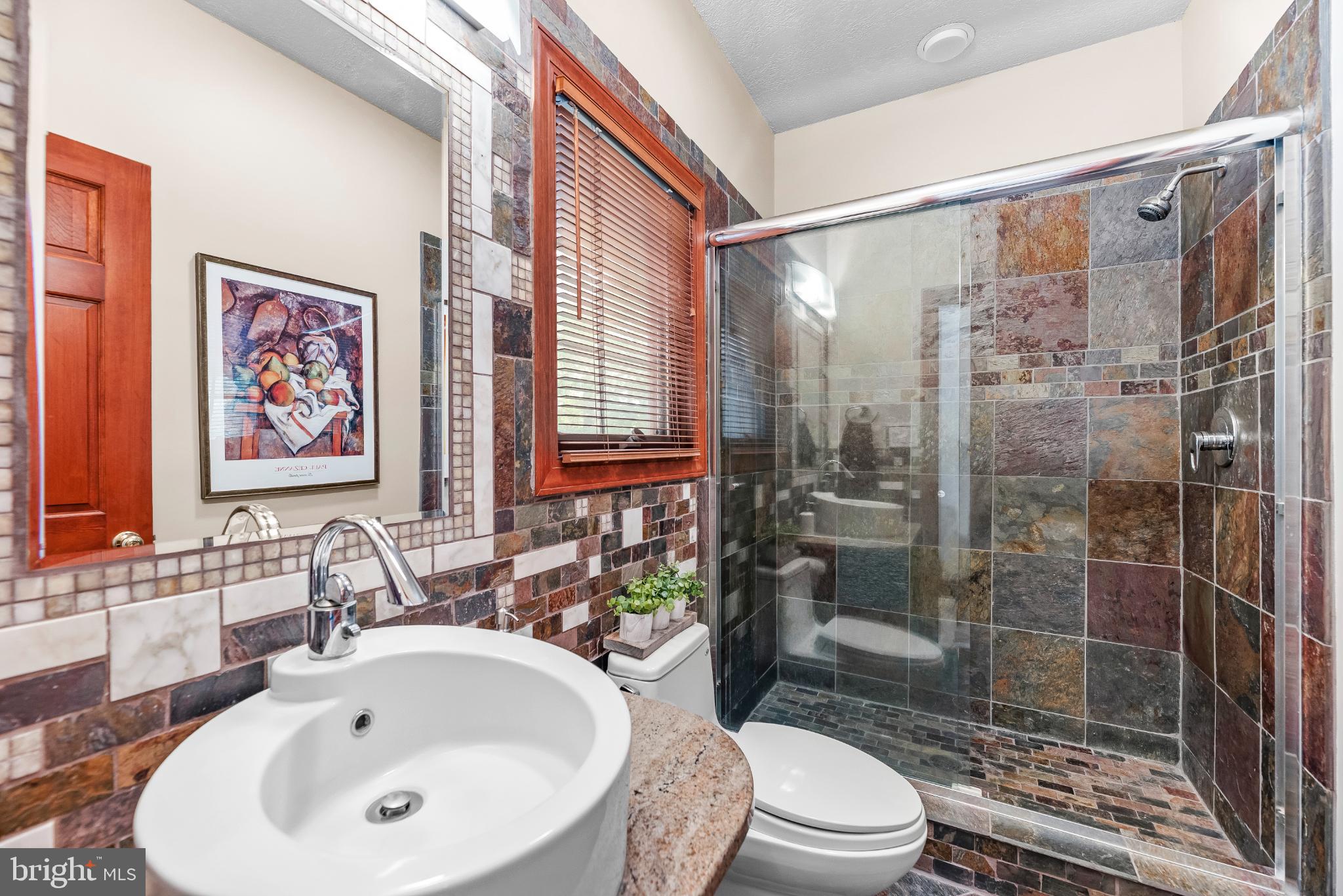 ST LEONARD SHORES - Residential