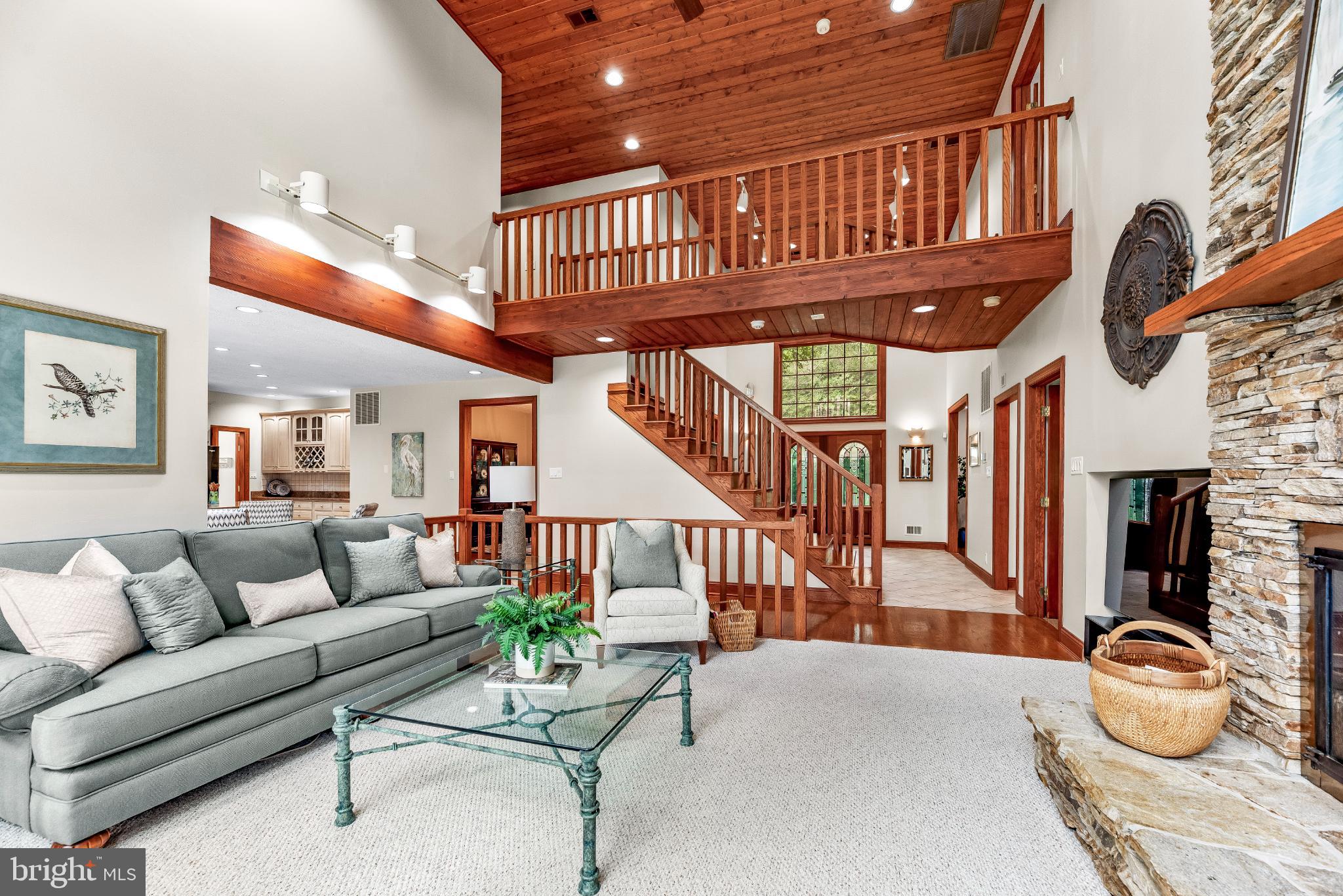 ST LEONARD SHORES - Residential