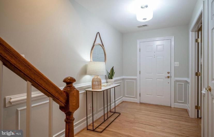 COURTHOUSE HILL - Residential Lease