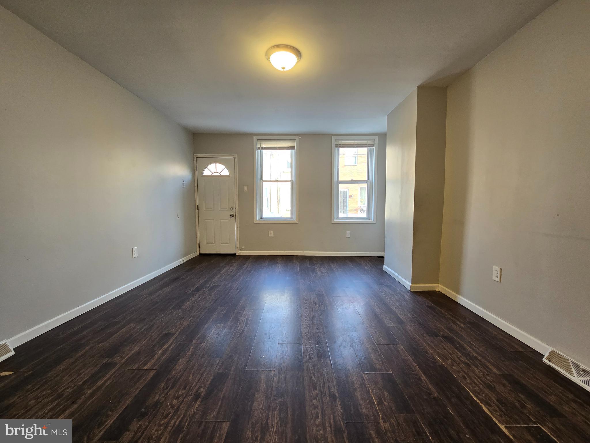 PORT RICHMOND - Residential