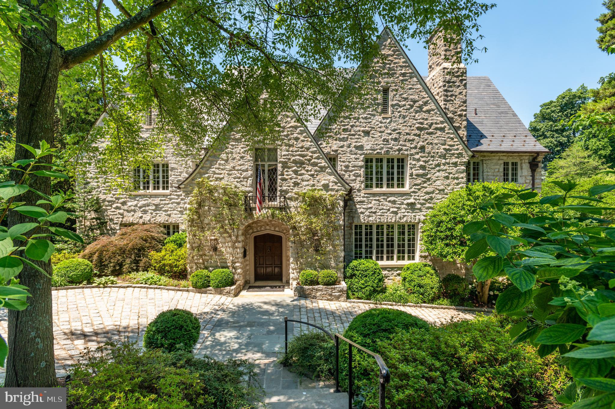 MASSACHUSETTS AVENUE HEIGHTS - Residential