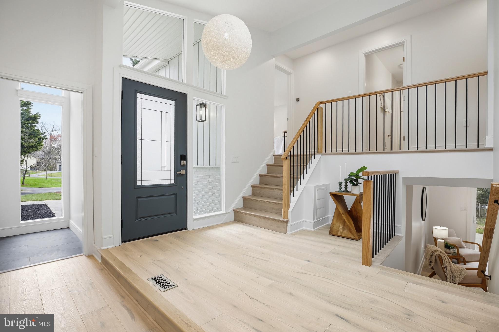 OAK SPRINGS - Residential