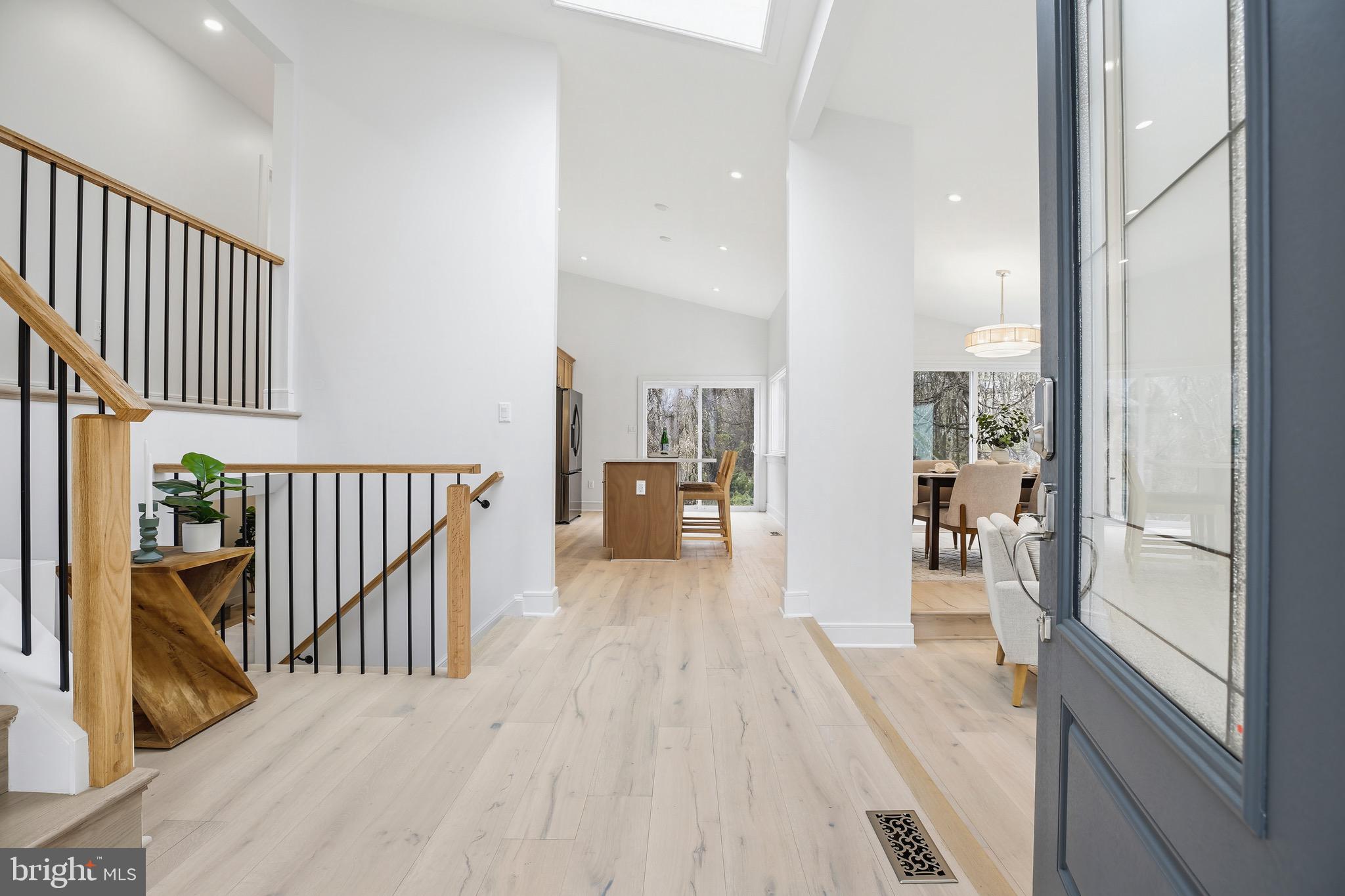 OAK SPRINGS - Residential