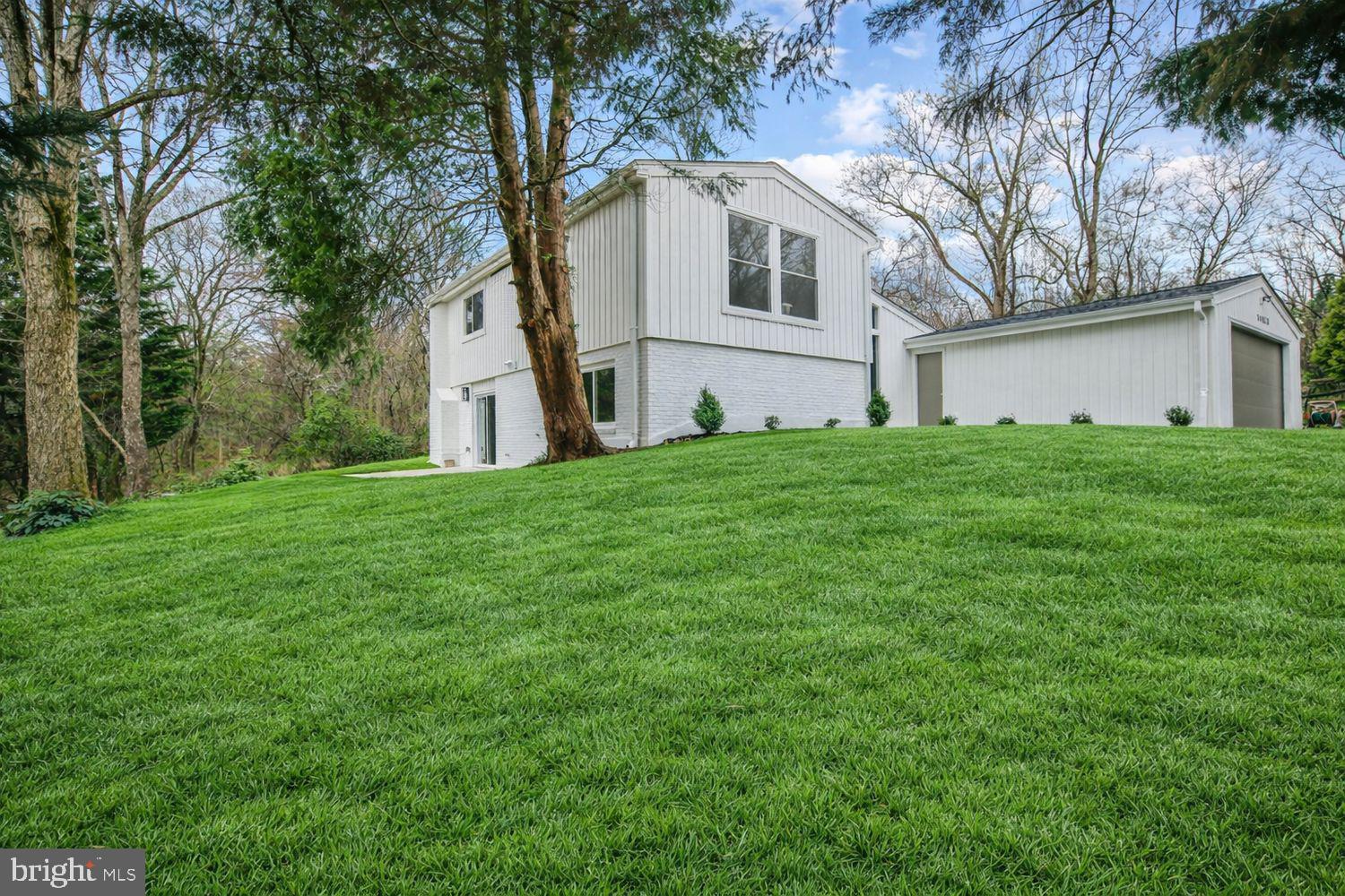 OAK SPRINGS - Residential