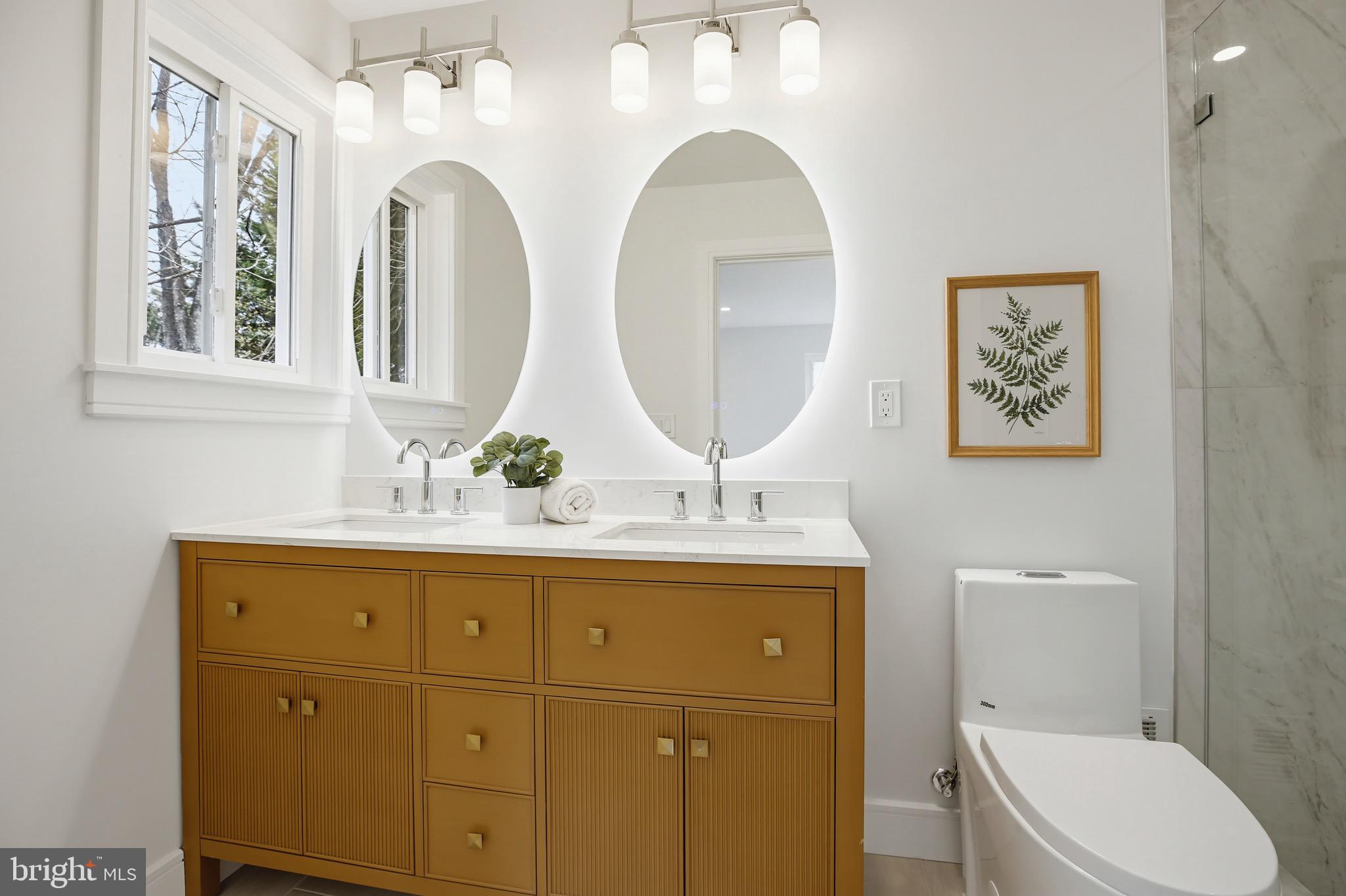 OAK SPRINGS - Residential