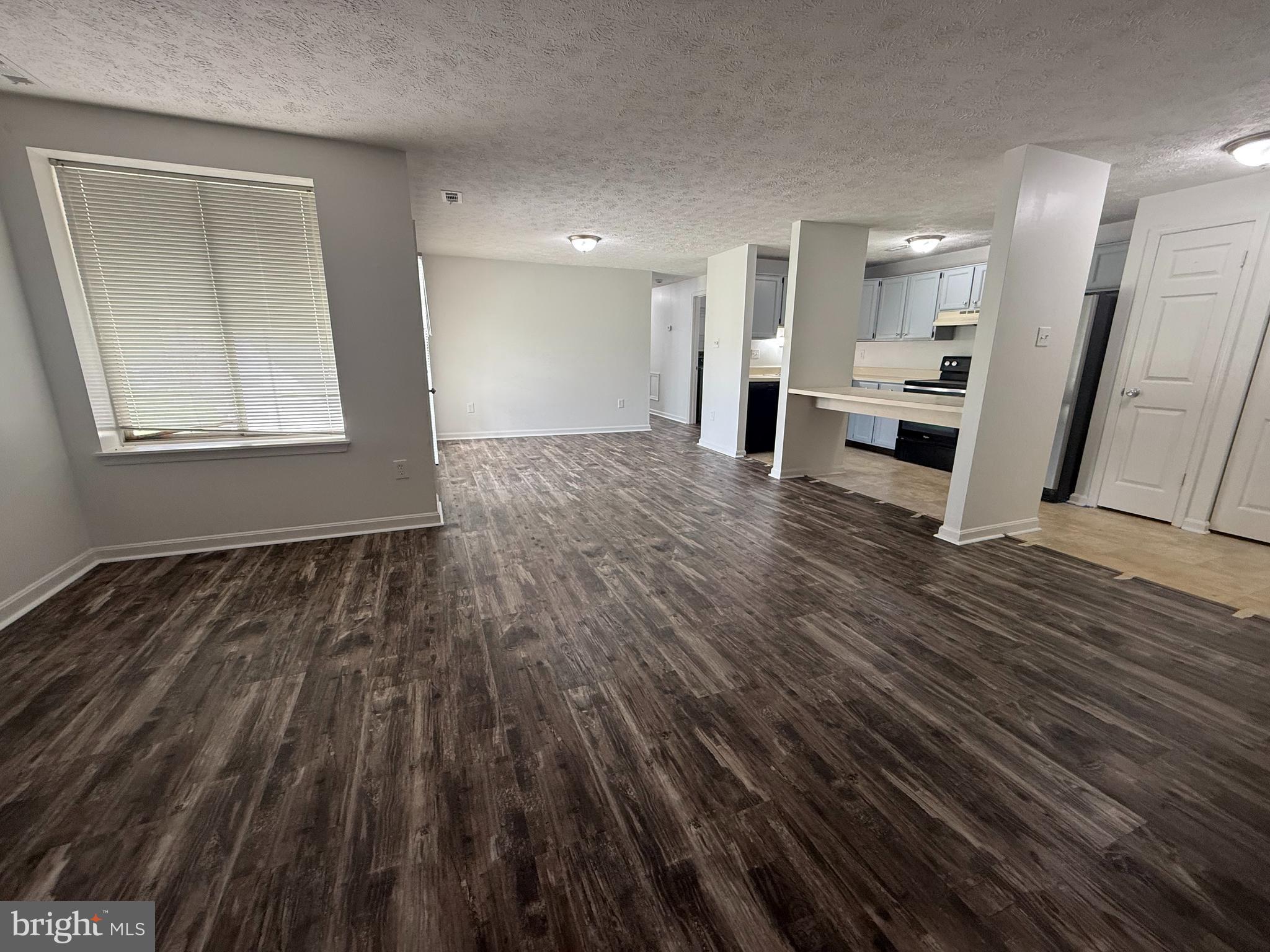 OLD FARM STATION - Residential Lease