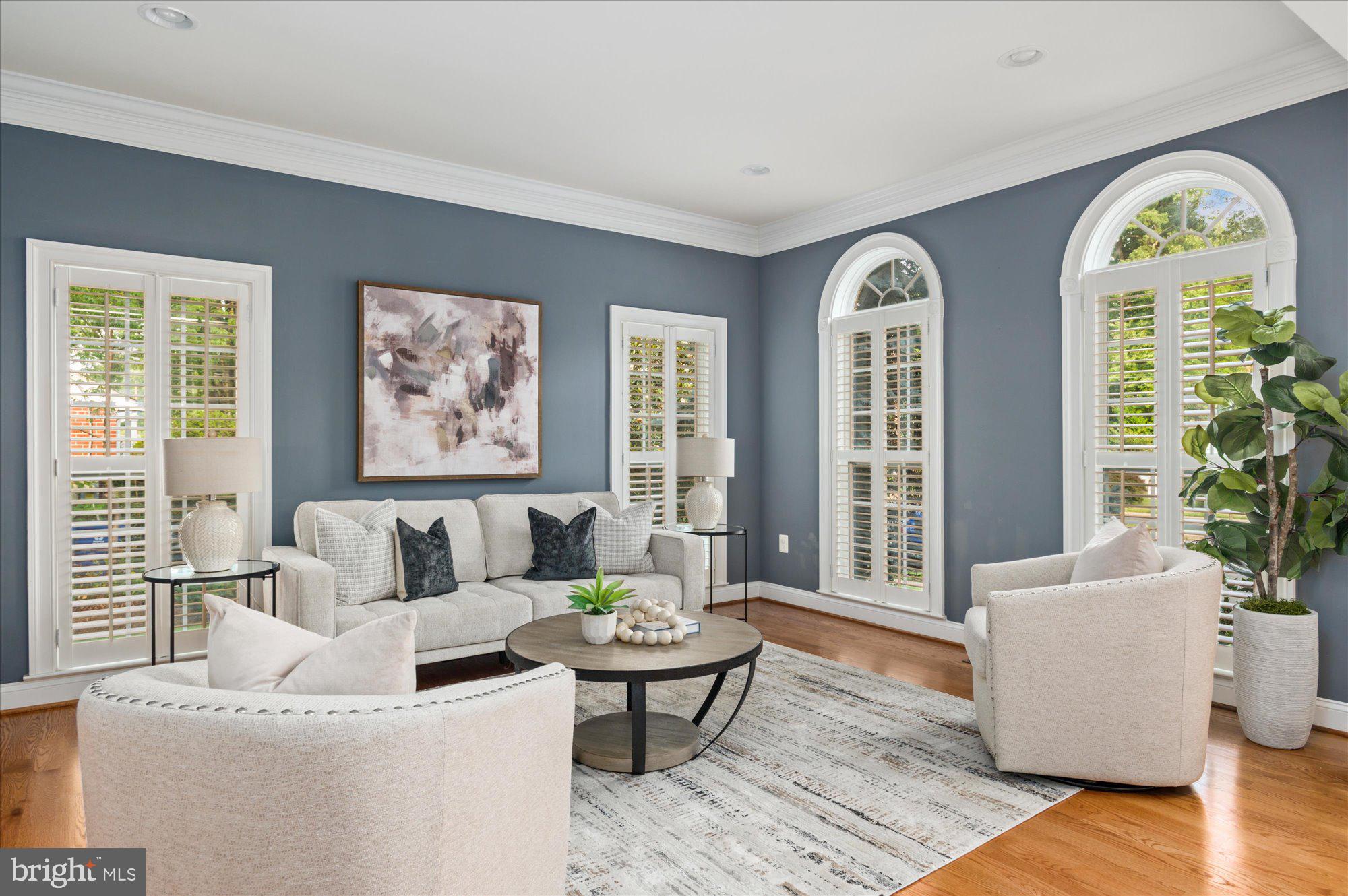 BERKSHIRE OAKWOOD - Residential