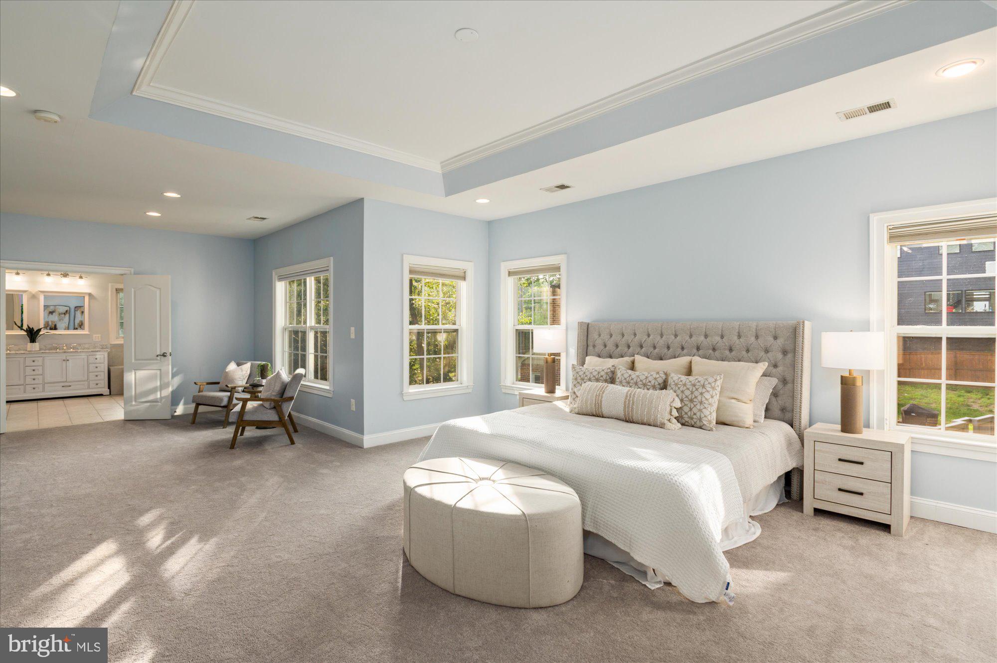 BERKSHIRE OAKWOOD - Residential