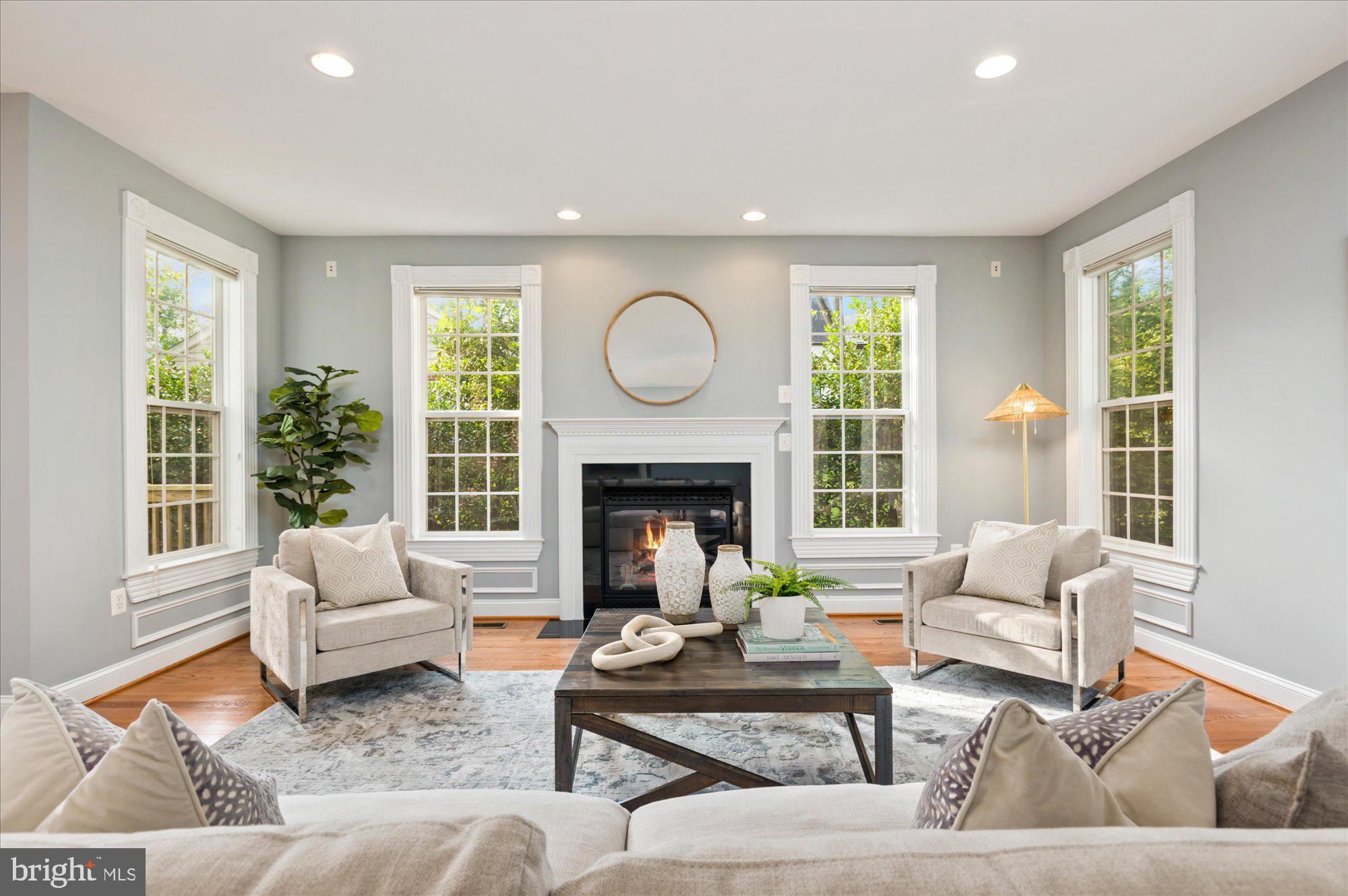 BERKSHIRE OAKWOOD - Residential