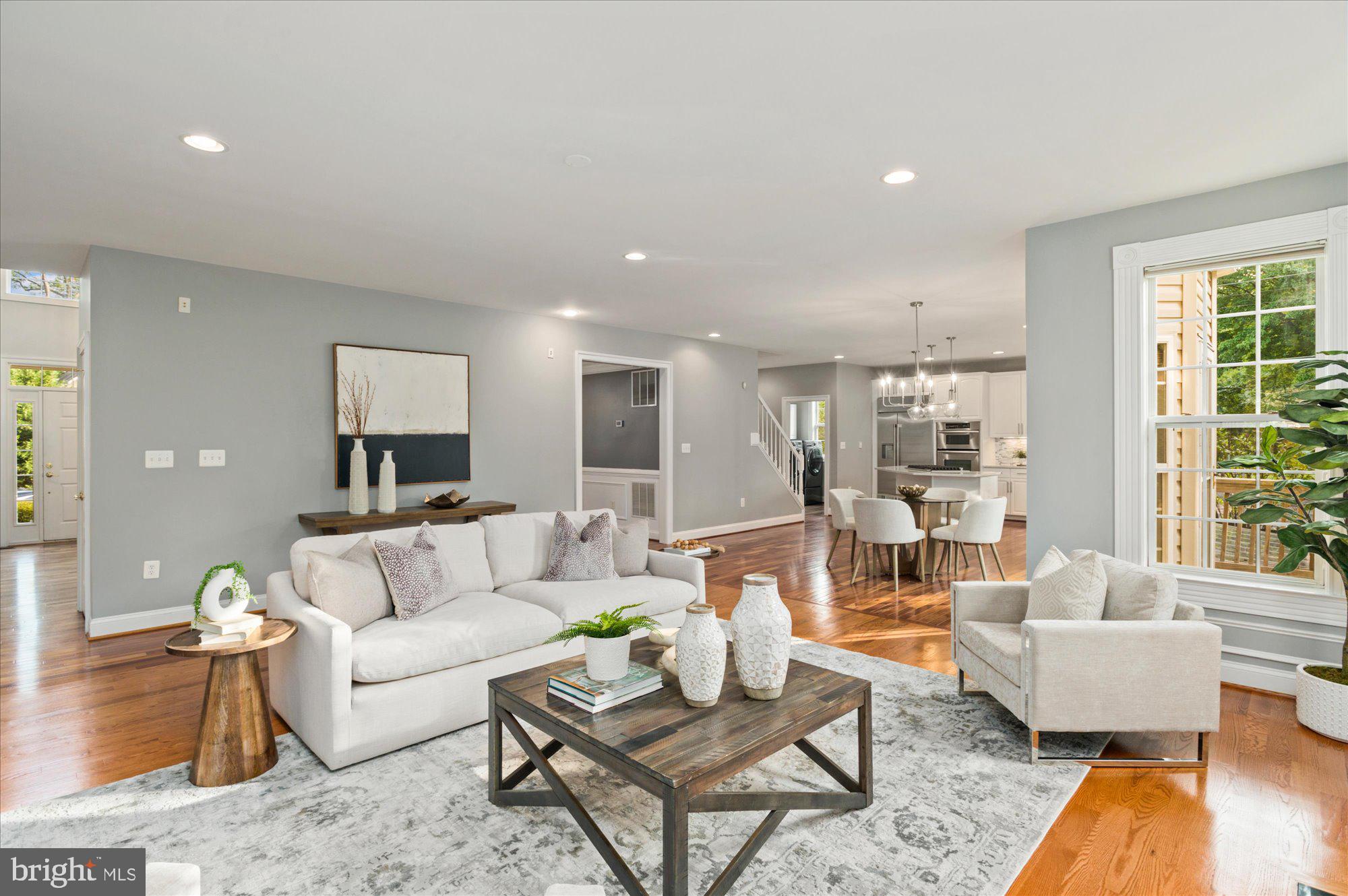 BERKSHIRE OAKWOOD - Residential