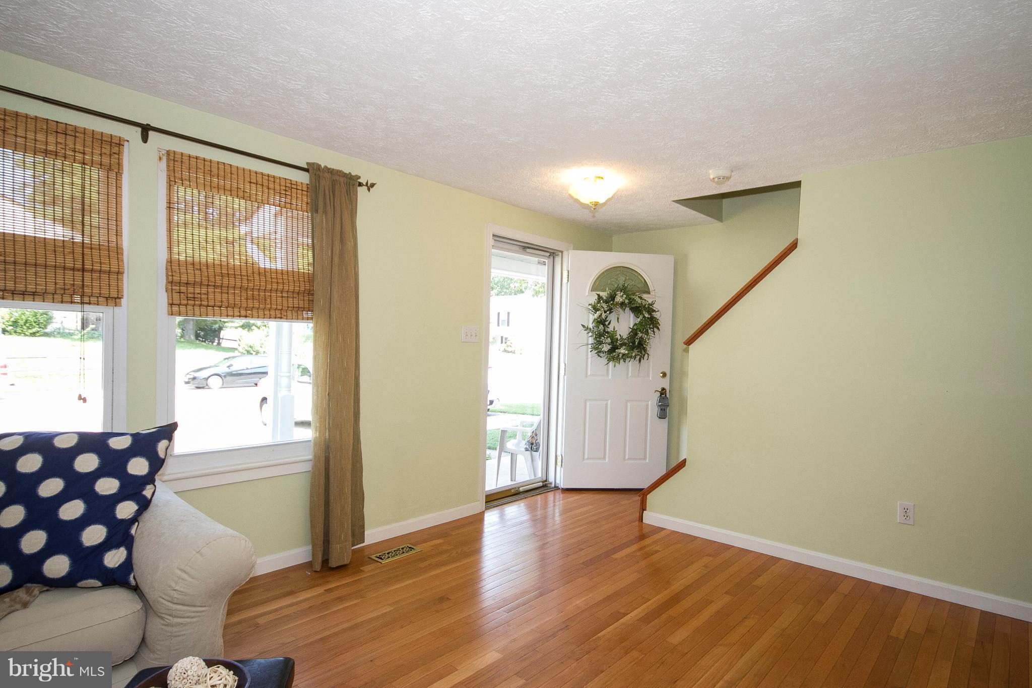 MAYFIELD MANOR - Residential