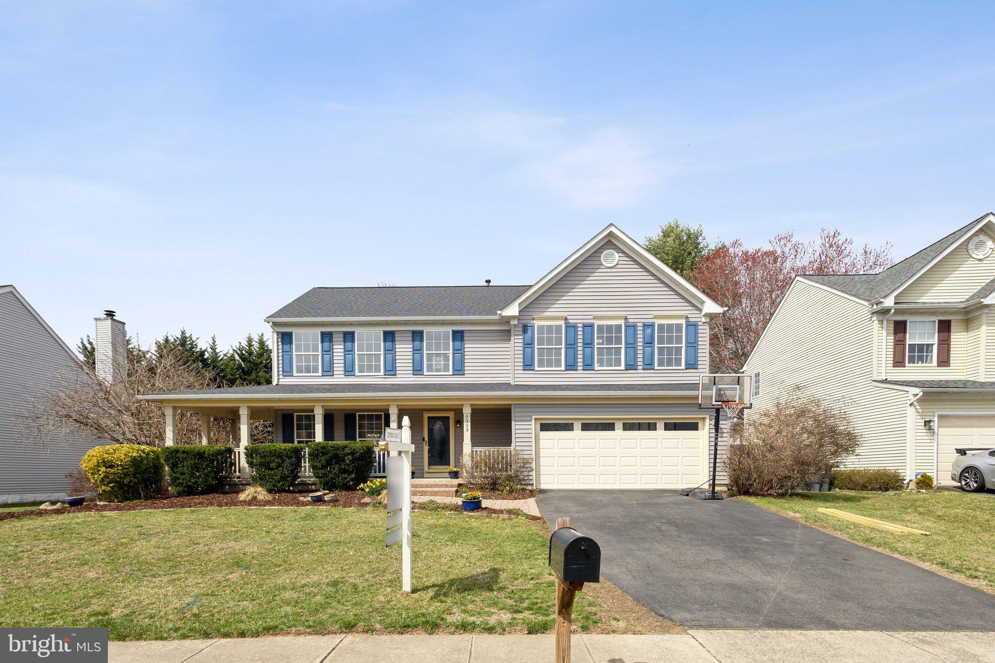 BLOOMS CROSSING - Residential