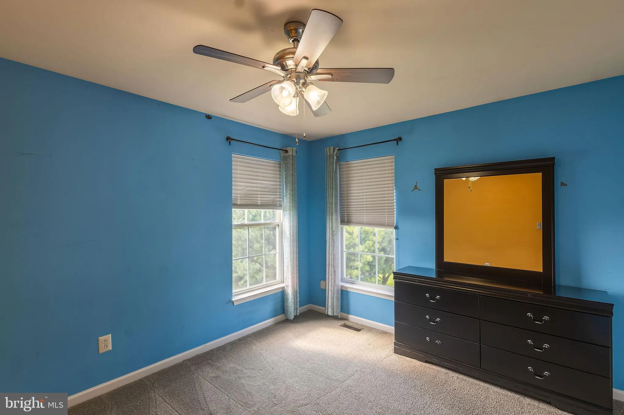 Oxford, Pennsylvania 19363, United States, 4 Bedrooms Bedrooms, ,3 BathroomsBathrooms,Residential,Active,187558