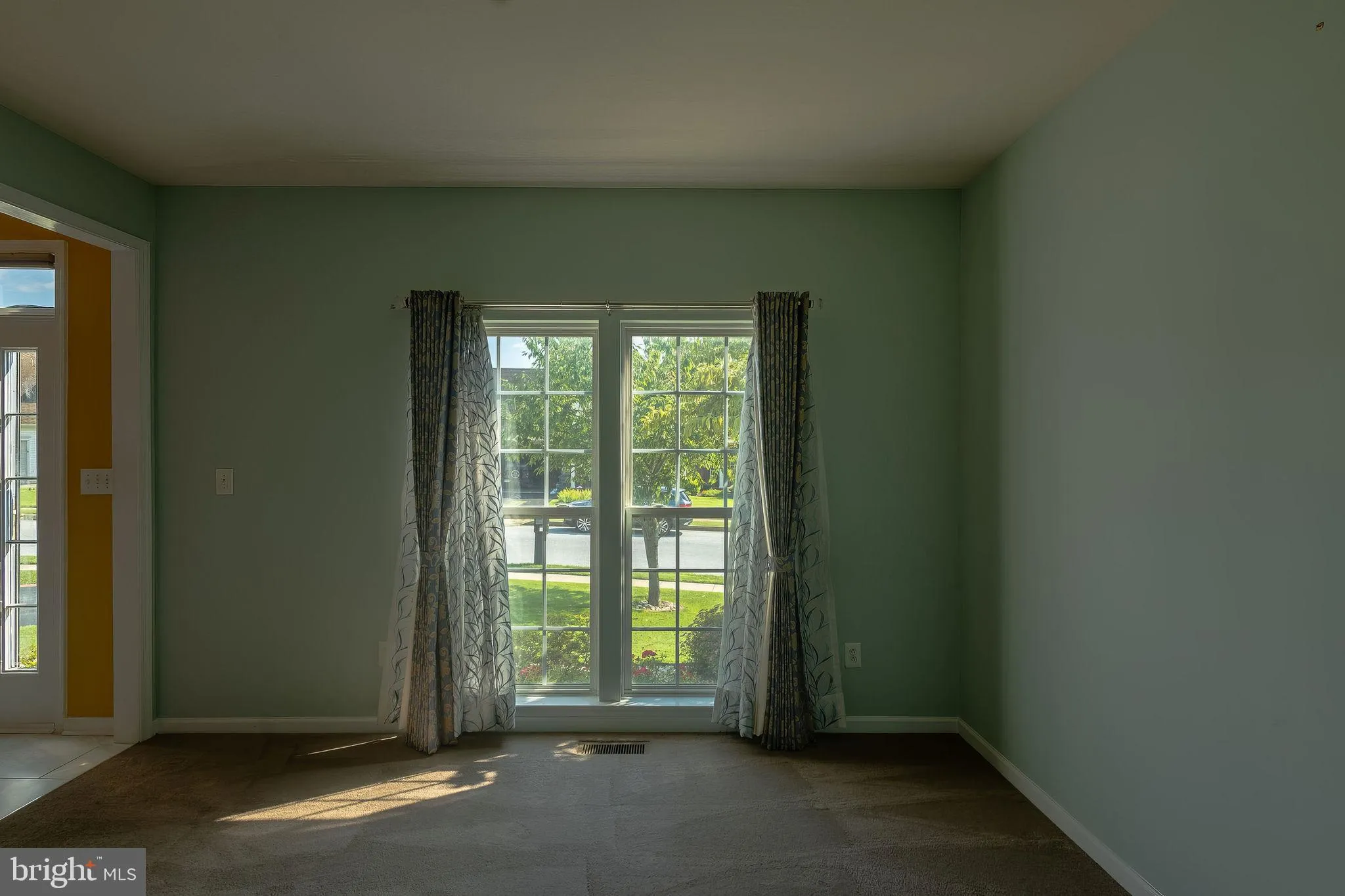 Oxford, Pennsylvania 19363, United States, 4 Bedrooms Bedrooms, ,3 BathroomsBathrooms,Residential,Active,187558