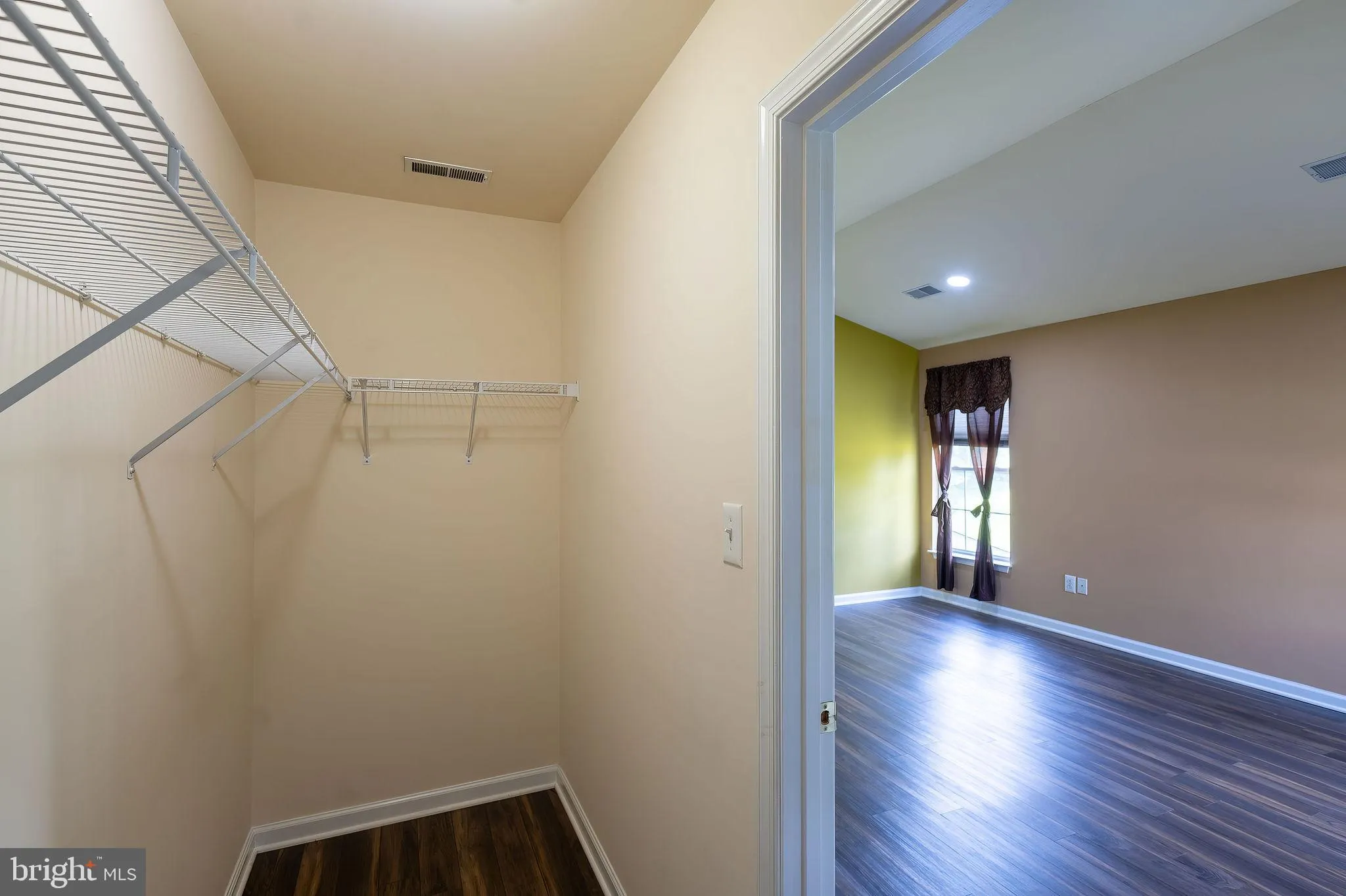 Oxford, Pennsylvania 19363, United States, 4 Bedrooms Bedrooms, ,3 BathroomsBathrooms,Residential,Active,187558