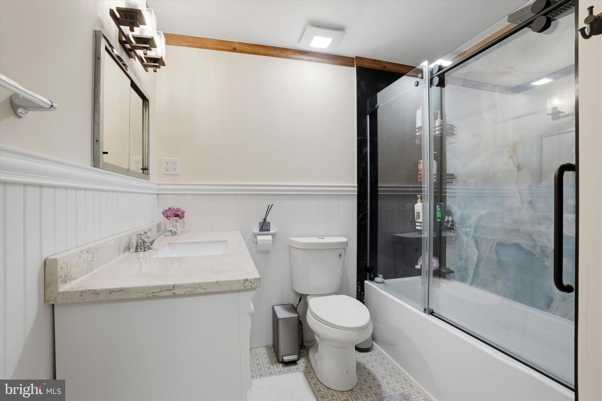 HUNTINGDON VALLEY - Residential