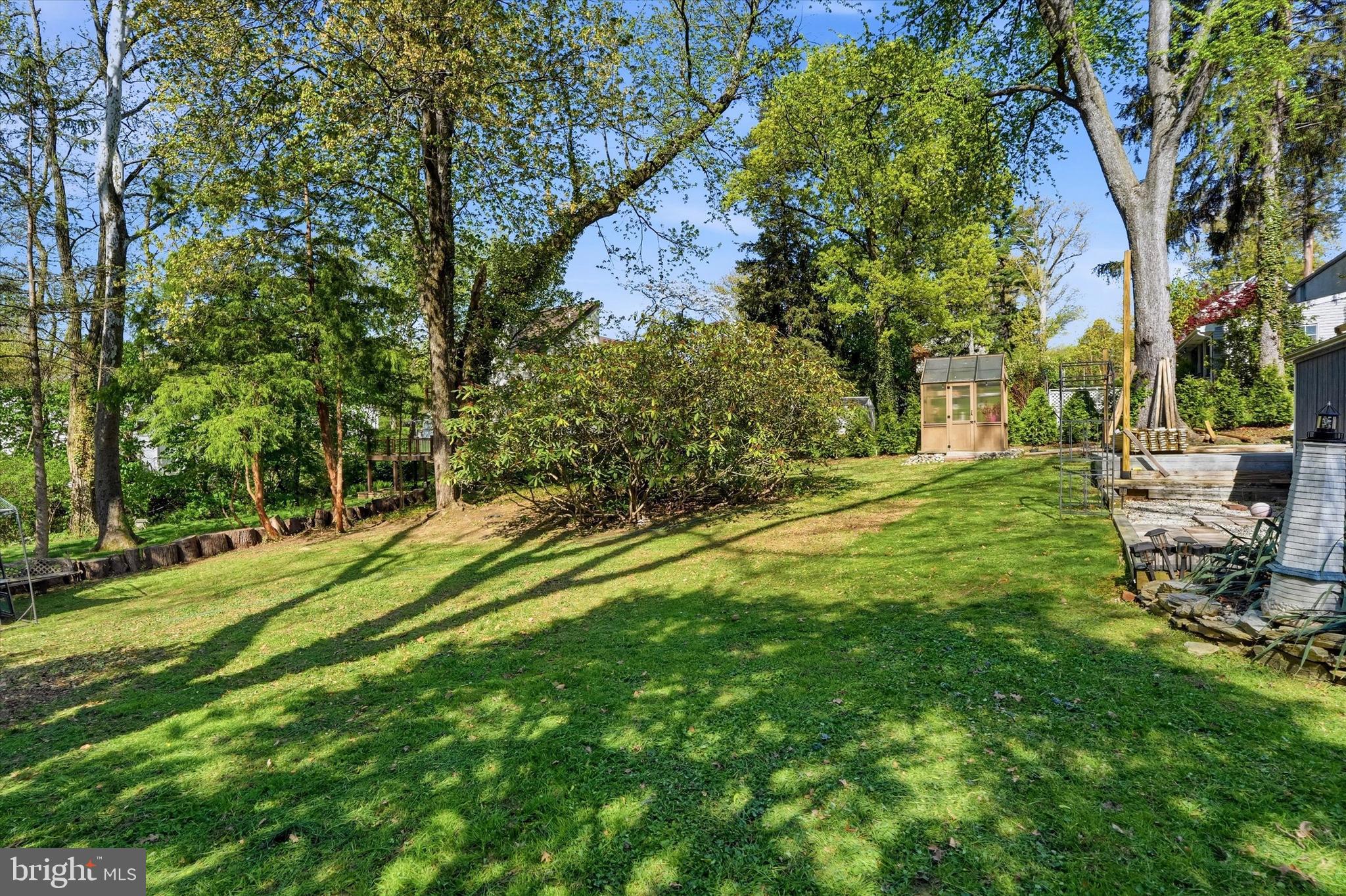 HUNTINGDON VALLEY - Residential