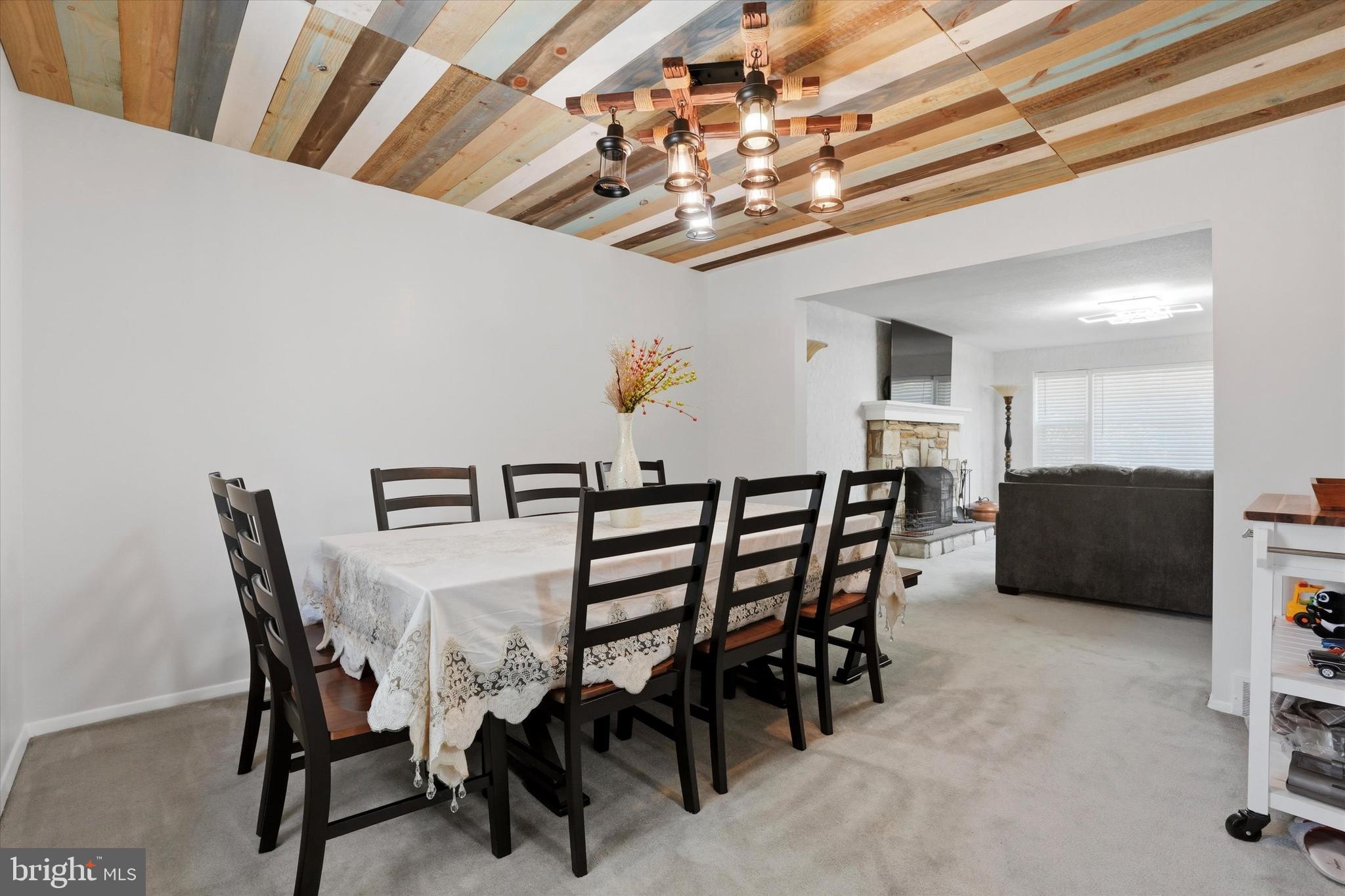 HUNTINGDON VALLEY - Residential