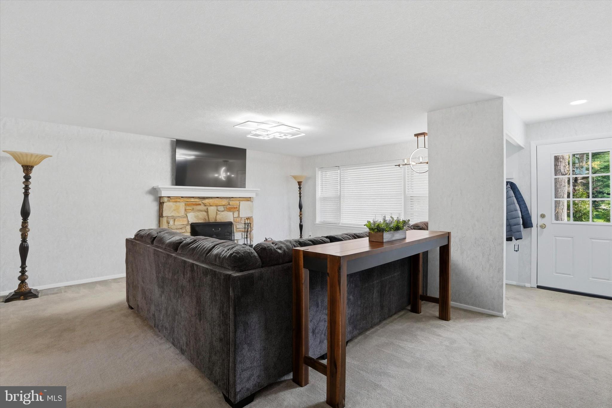 HUNTINGDON VALLEY - Residential