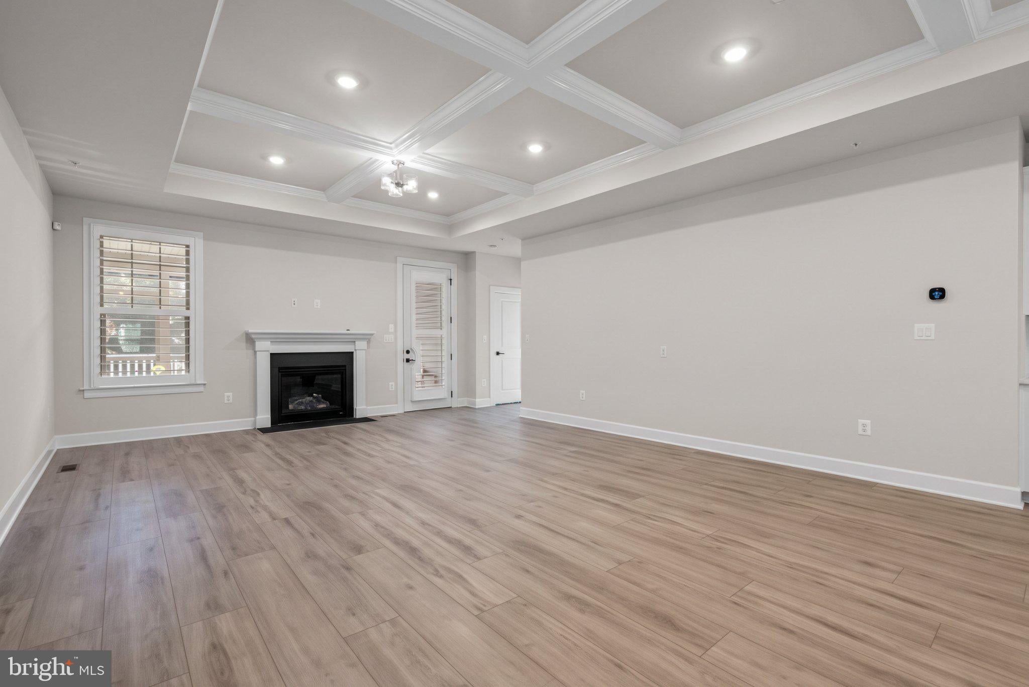 8547 LALLYBROCH LANE