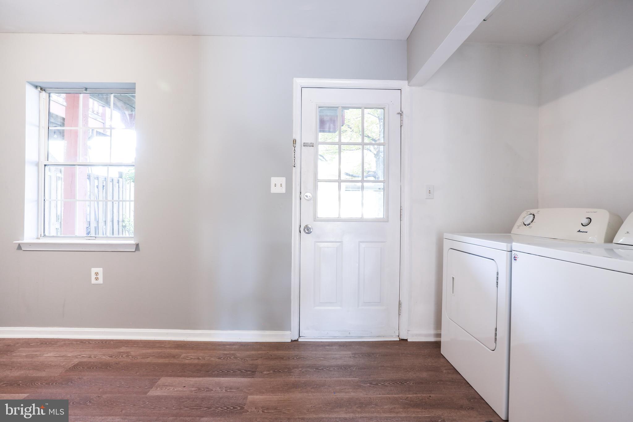 COMMONS OF AVALON - Residential