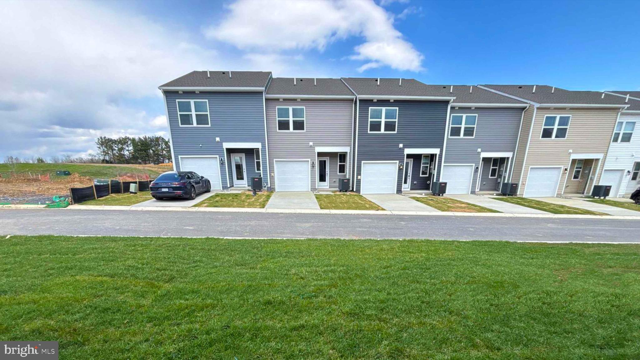 VALLEY VIEW - Residential