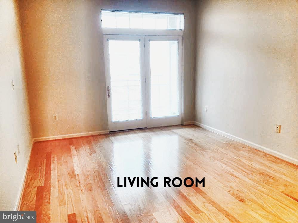 THE ROYALTON - Residential Lease