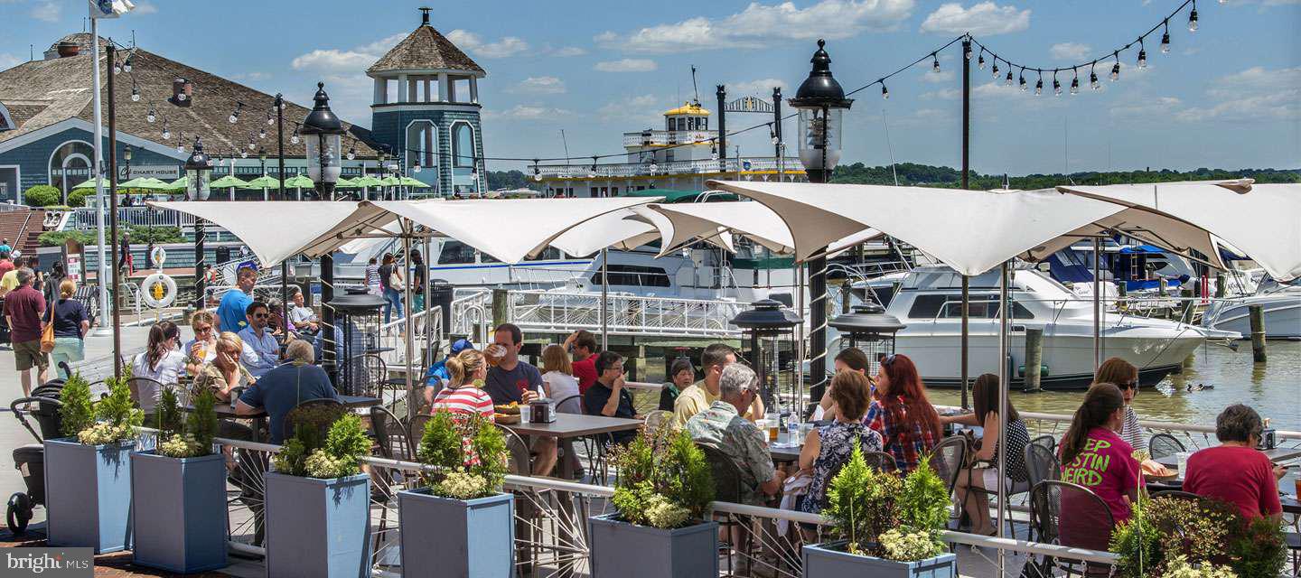 THE ROYALTON - Residential Lease