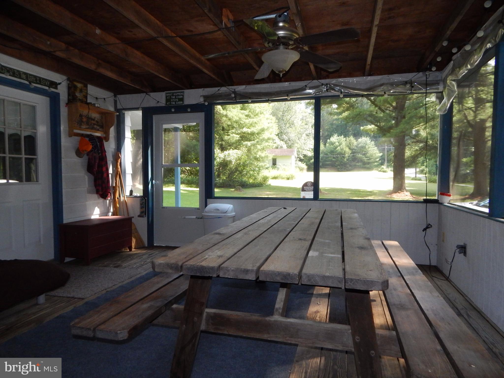 CALEDONIA - Residential