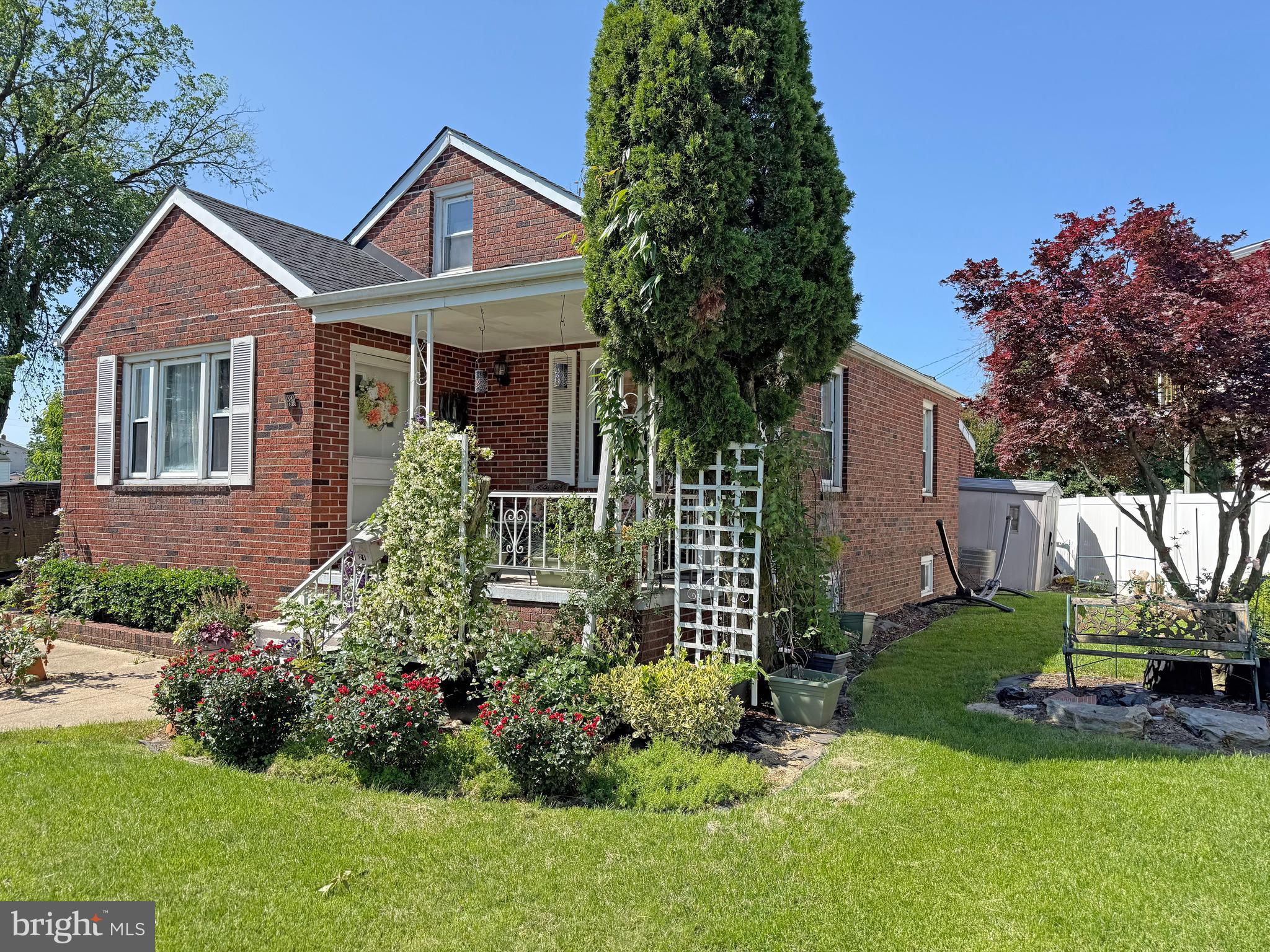 24 LOMBARDY DRIVE