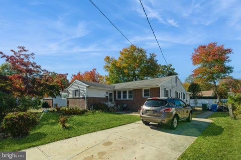 Homes For Sale - 212 3rd Avenue<br/> CHERRY HILL, NJ 08002