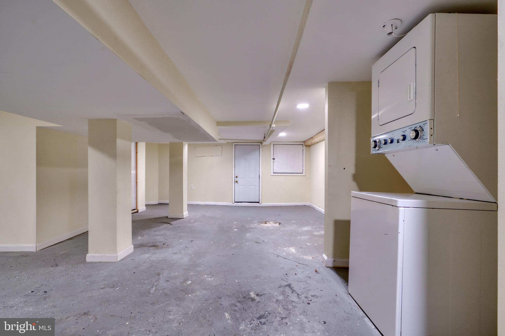 WOODBROOK - Residential