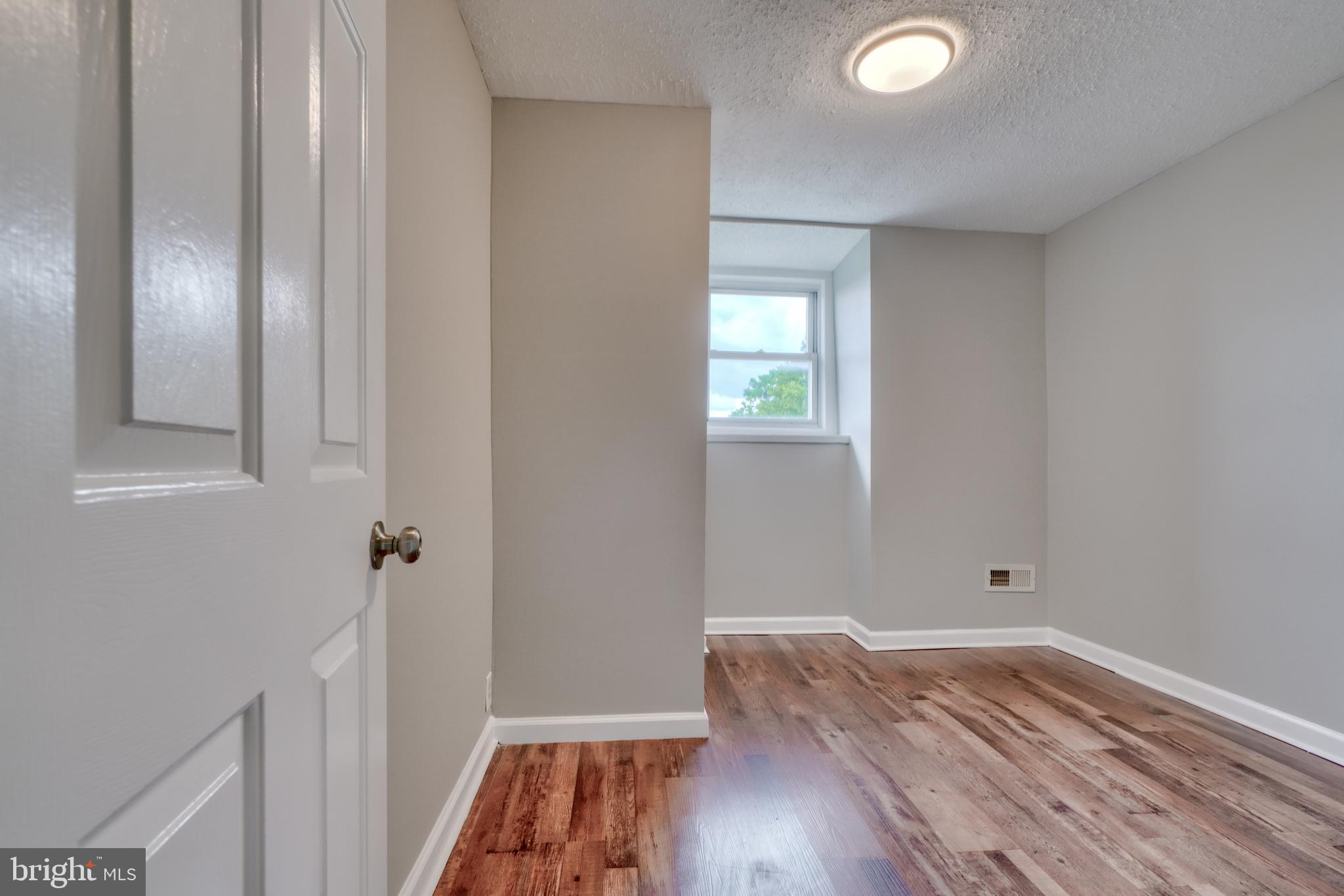 WOODBROOK - Residential