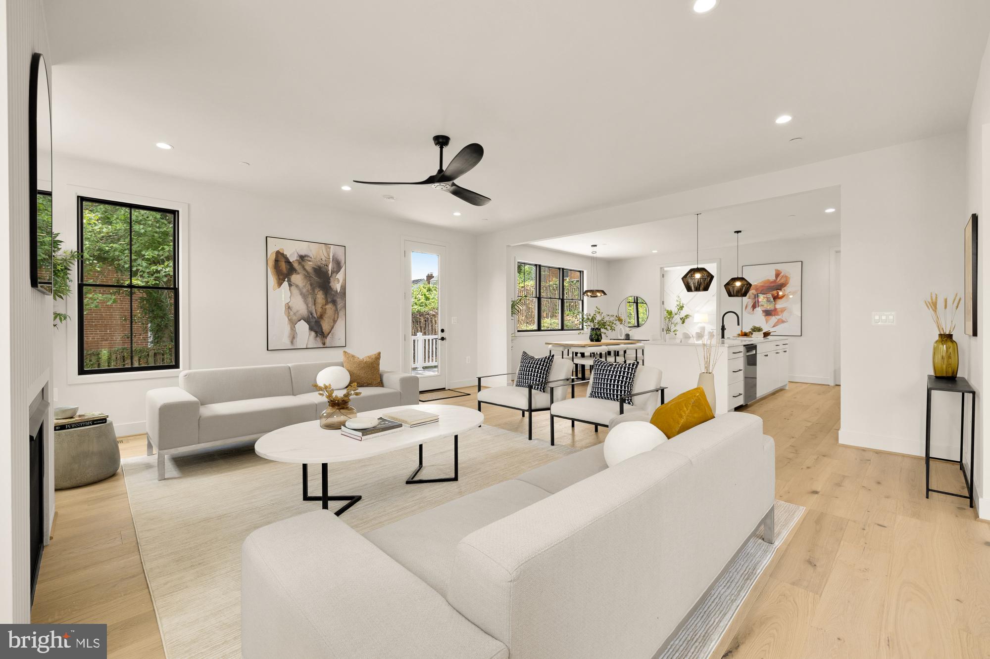 CHEVY CHASE - Residential