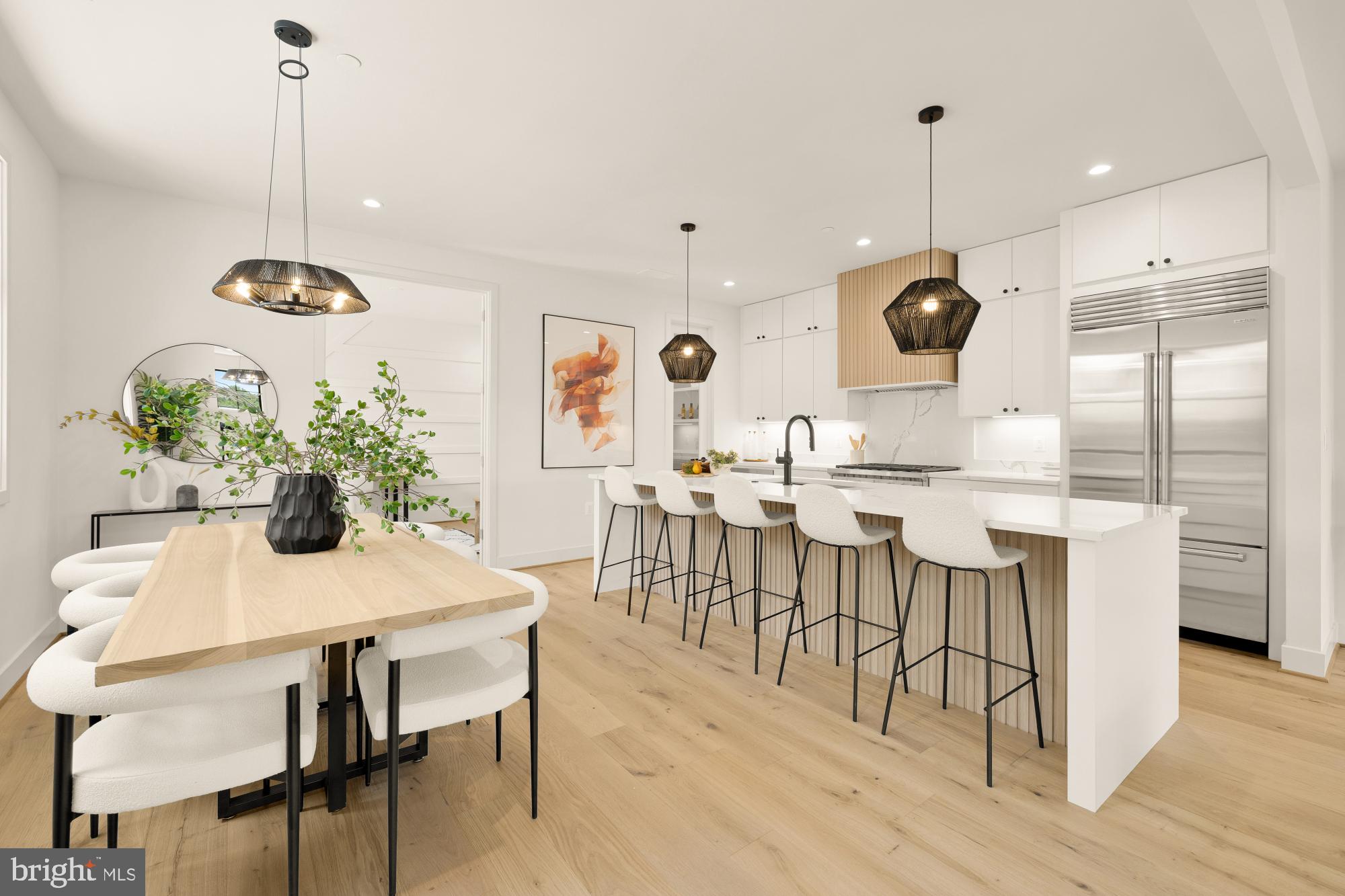 CHEVY CHASE - Residential