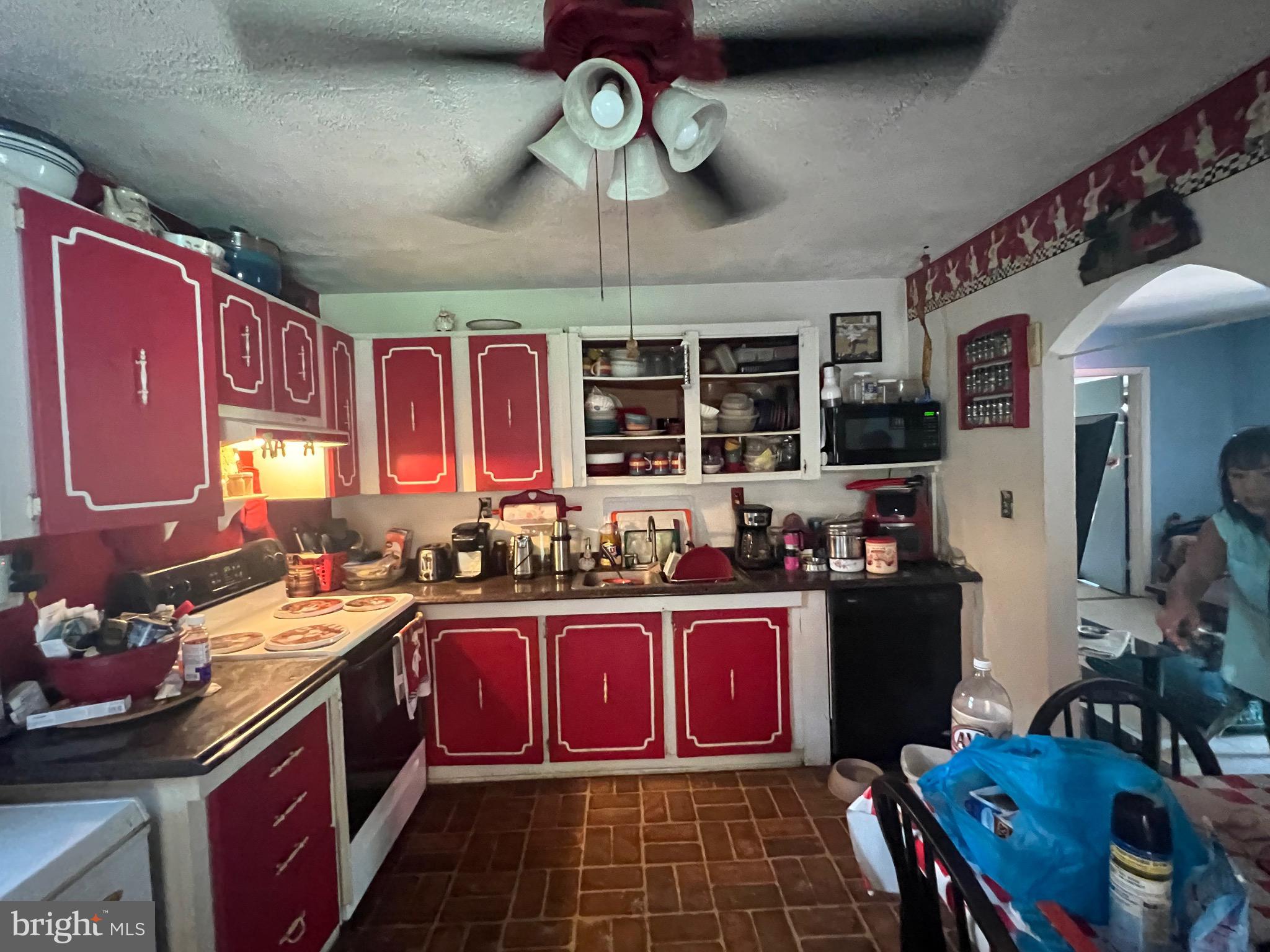 BADLANDS RANCHES - Residential