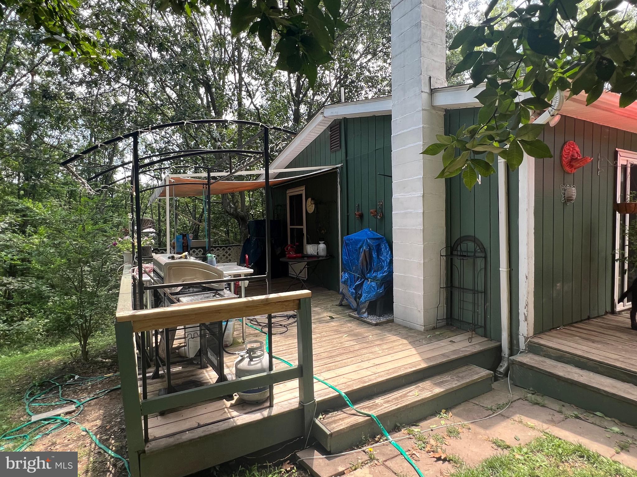 BADLANDS RANCHES - Residential