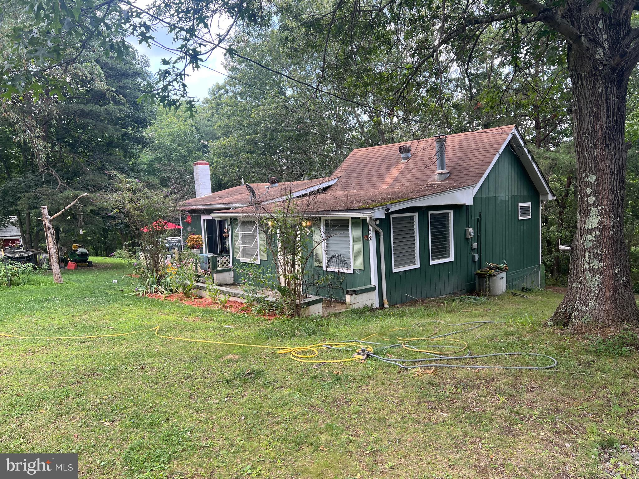 BADLANDS RANCHES - Residential