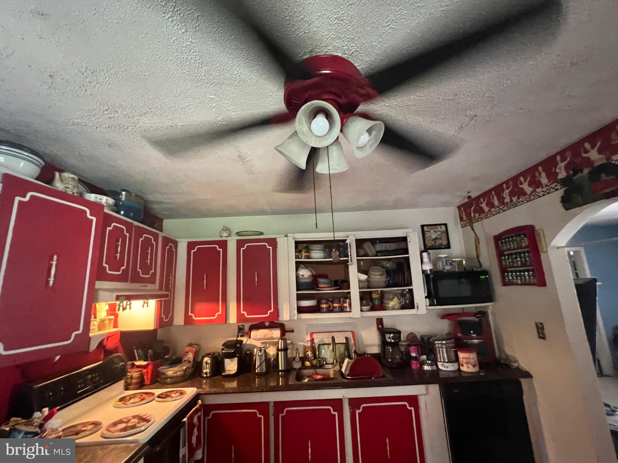 BADLANDS RANCHES - Residential