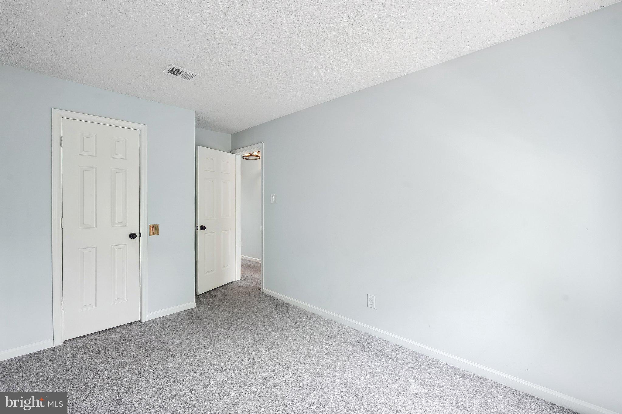 HEIGHTS AT PENDERBROOK - Residential Lease