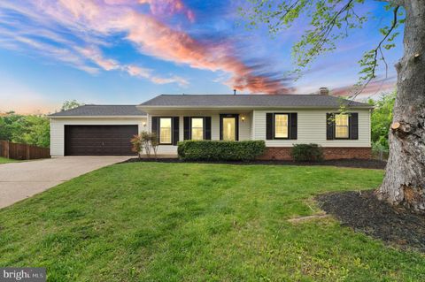 239 N CAMERON COURT STERLING VA 20164