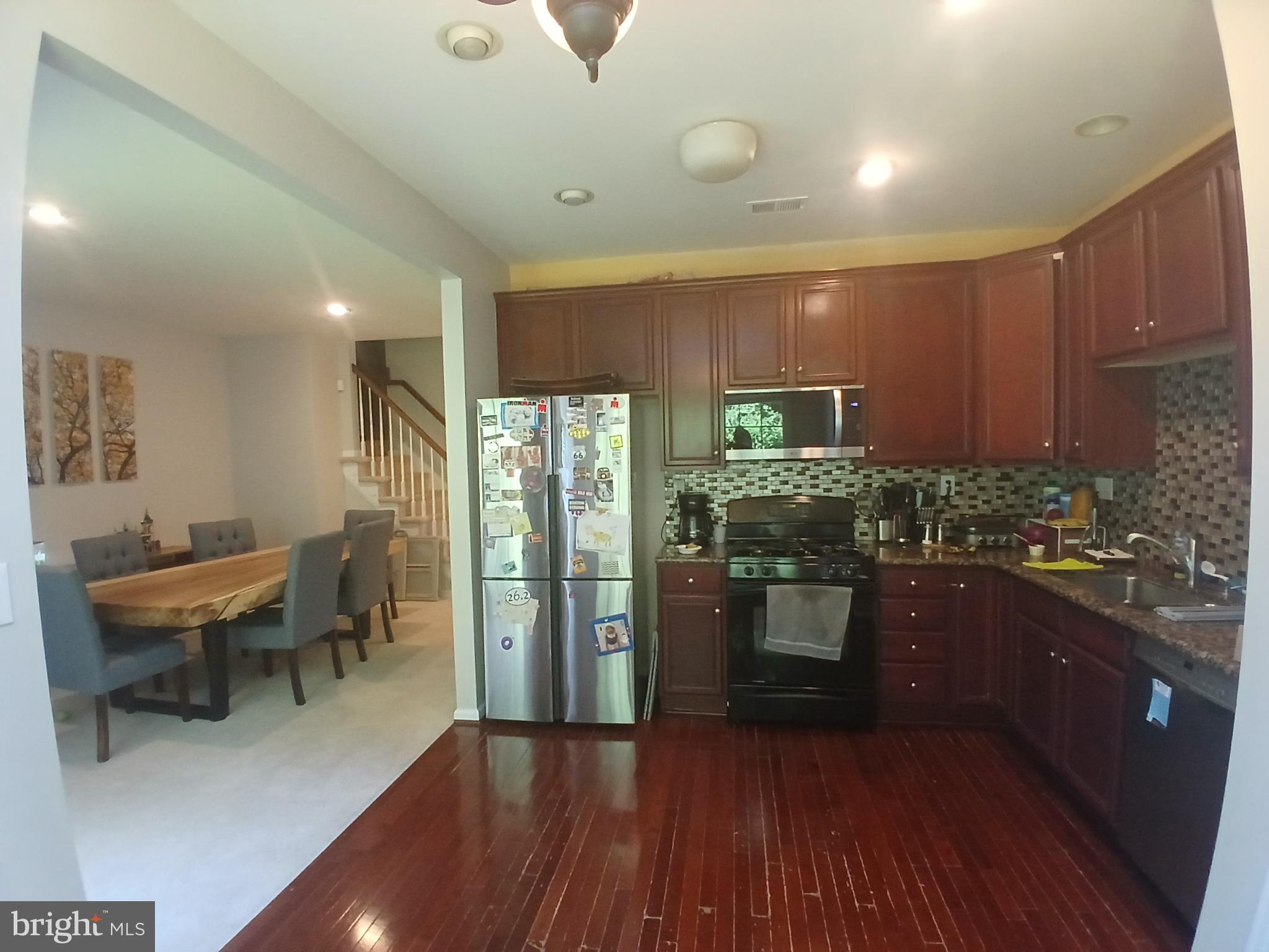 9 WEDGEWOOD COURT
