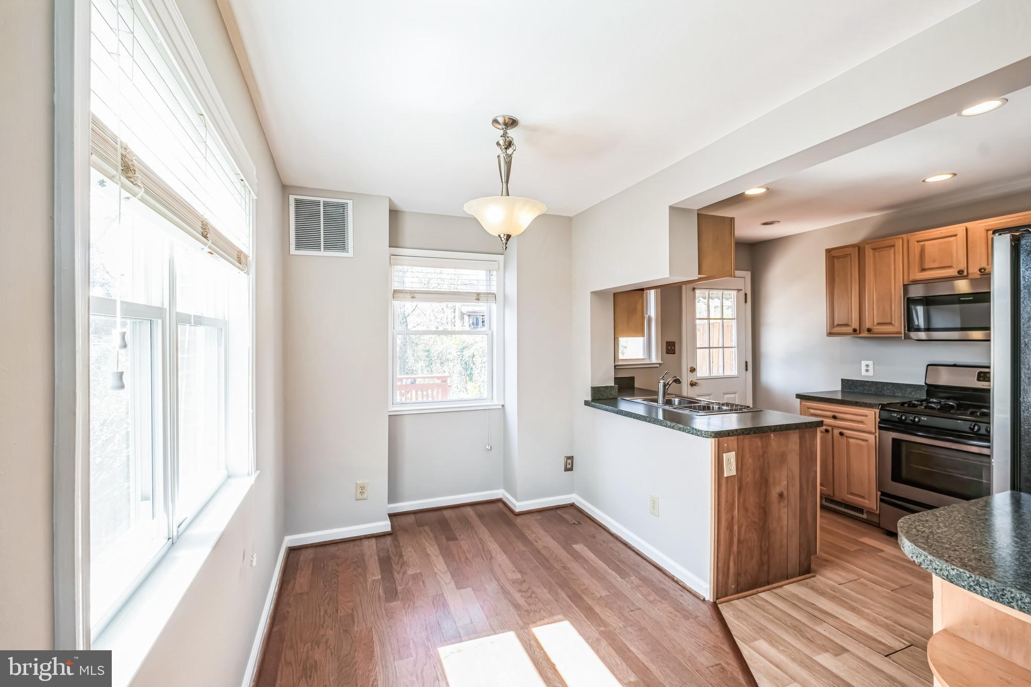 DUKE GARDENS - Residential