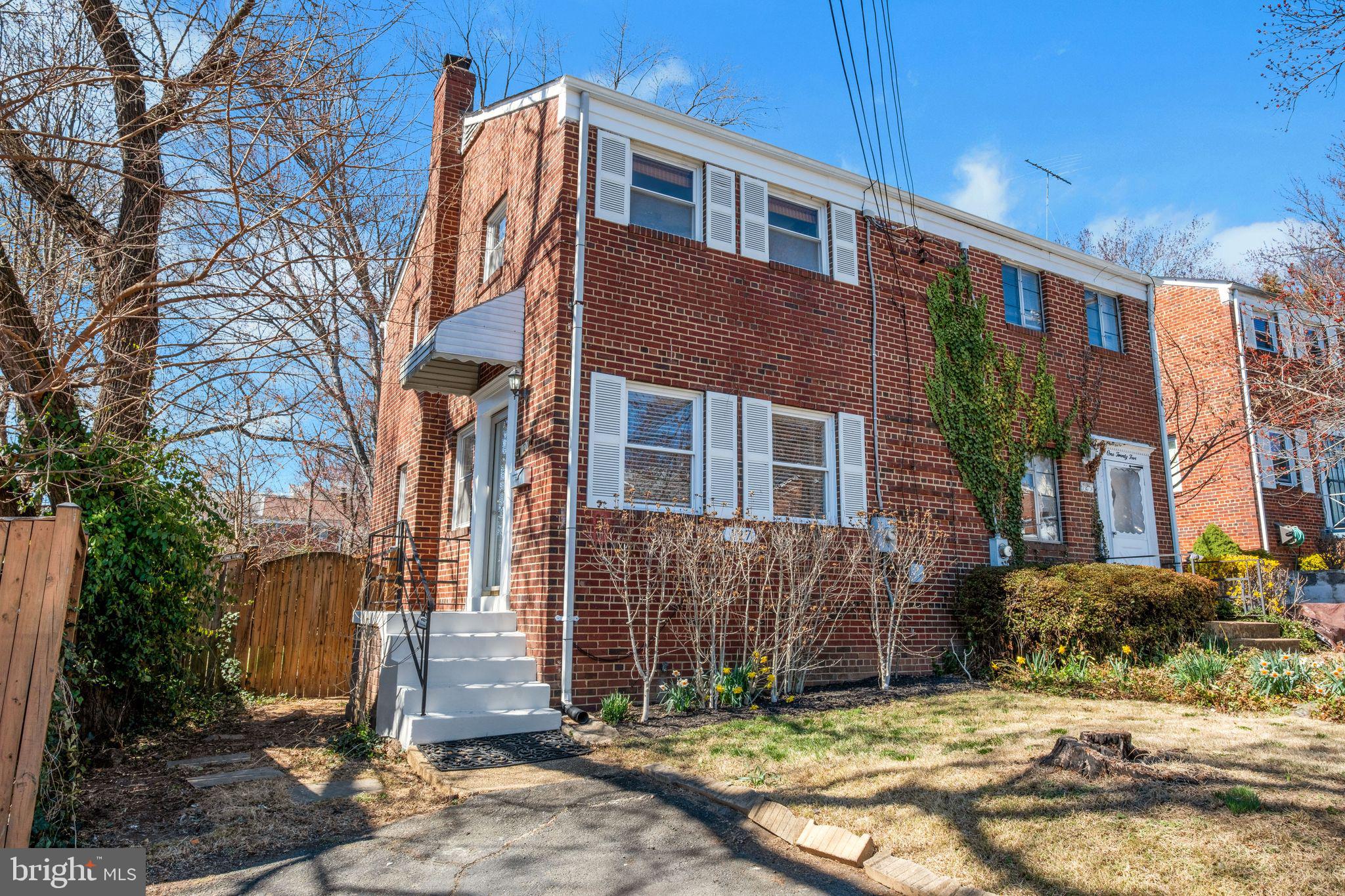 DUKE GARDENS - Residential