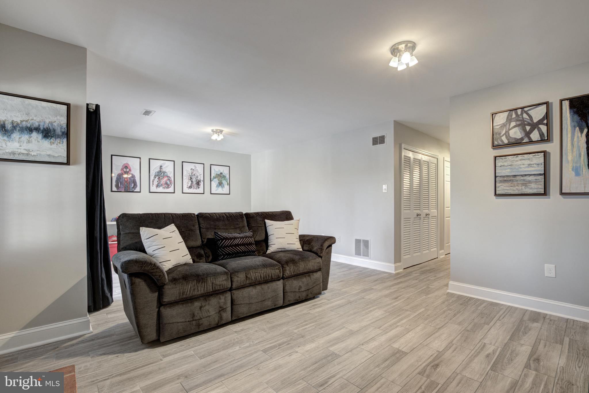 KINGSBERRY - Residential