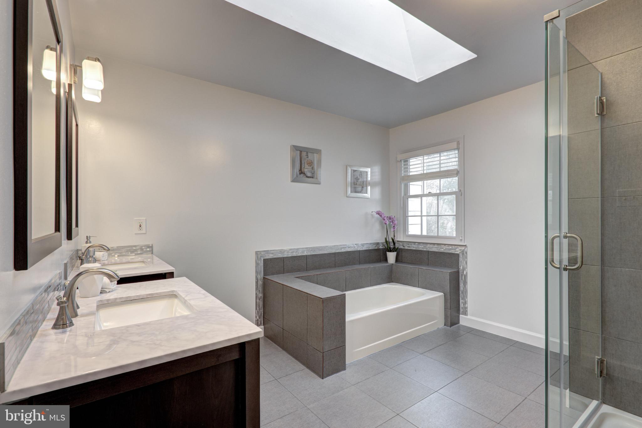 KINGSBERRY - Residential