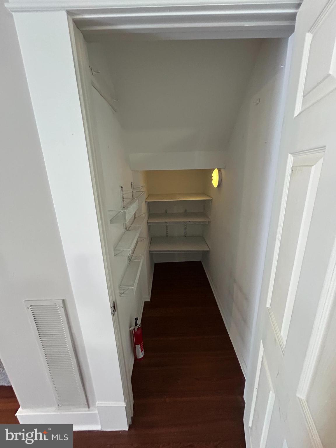 STOVER MILL - Residential Lease