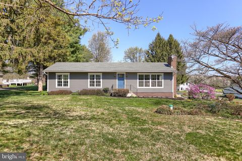 Photo of 2913 Whiteford Road, WHITEFORD, MD 21160 (MLS # MDHR2053724)