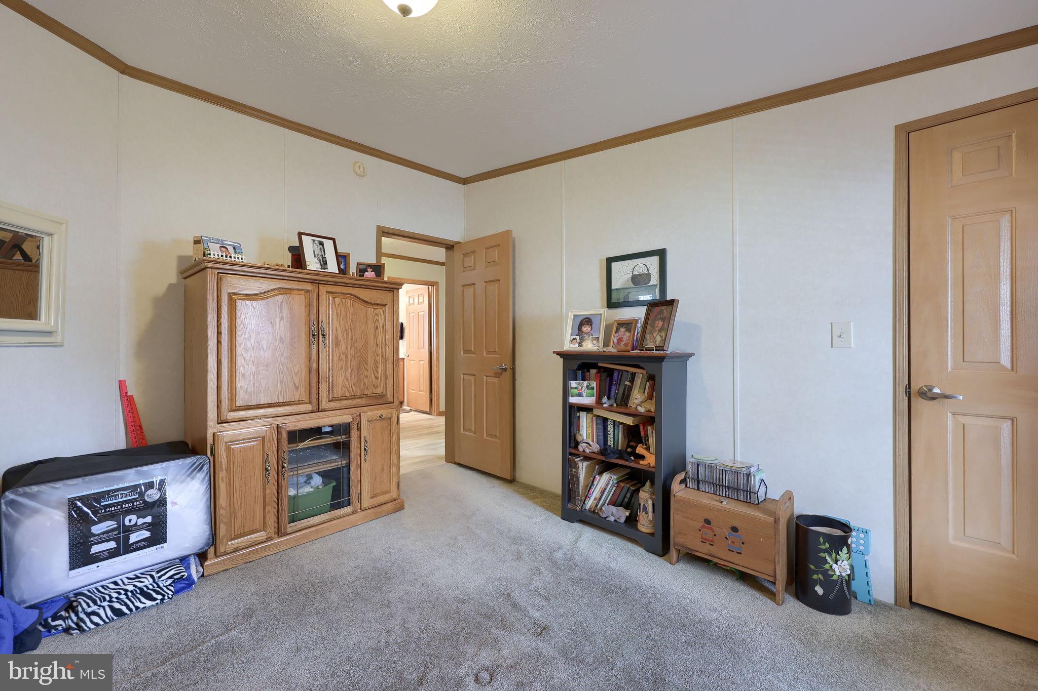 GRETNA SPRINGS COMMUNITY - Residential