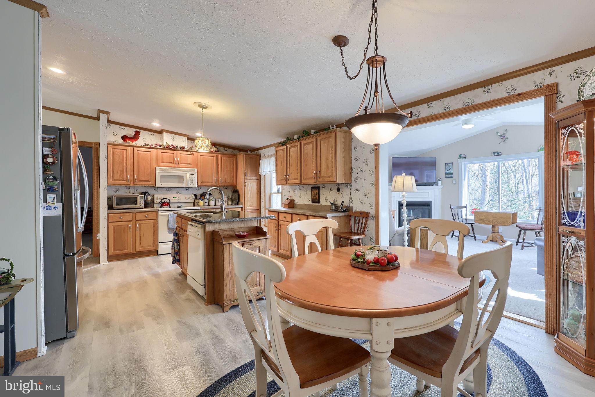 GRETNA SPRINGS COMMUNITY - Residential